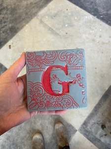Ceramic Letters: Letter G ceramic tile