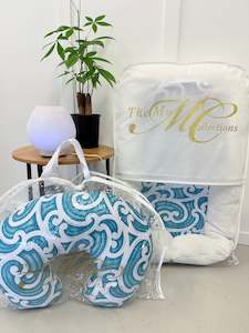 HANDMADE POD & PILLOWS