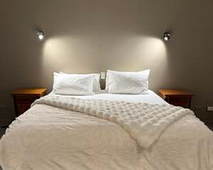 Adult Faux Fur Blanket and 2 pillowcases WINTER PREORDER