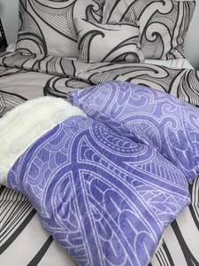 Kids faux fur Blanket & Pillowcase (the background blanket and pillows are not included)