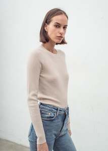 N.31 Cashmere Blend Skinny Rib Crew Long Sleeve – Light Shell