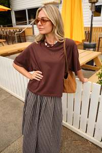 Phoebe Premium Tee – Chocolate