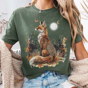 Whimsical Witchy: Autumn Fox T-Shirt – Cozy Cottagecore Animal Tee