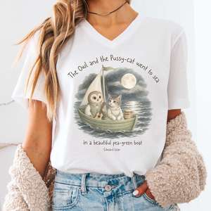 V Neck Tees: The Owl and the Pussy-Cat Edward Lear Literary V-Neck