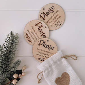 Decor: Please Don't Touch Placques