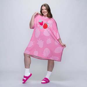 Oodie Sleep Tees: Strawberry