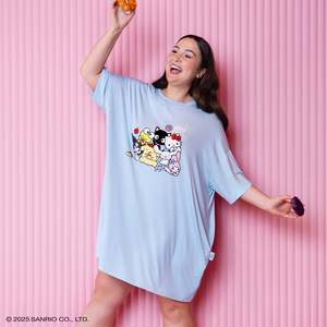 Teen Adult: Hello Kitty & Friends