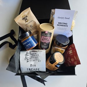 Products: Taranaki Local Gift Box