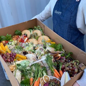 Products: Large platter box - Pre order required