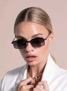 Sunglasses 2: Otra Ila