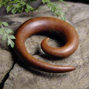 Plugs Stretchers 1: Sawo Wood Spiral Taper