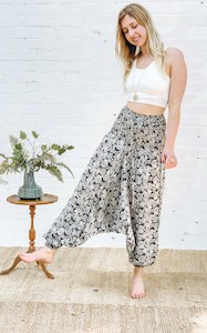 Hippie Pants: Two Way Aladdin Pant