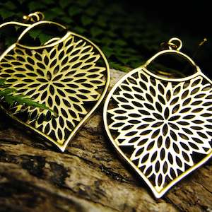 Brass And Silver Plated Earrings: Teardrop Petal Earring