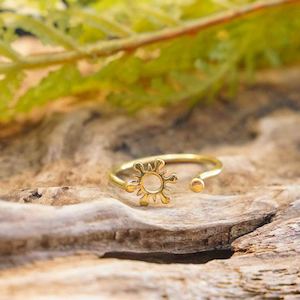 Splash Flower Brass Rings