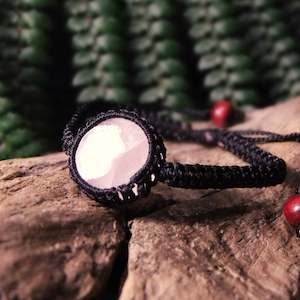 Costume Bracelets 1: Macrame Stone Bracelet
