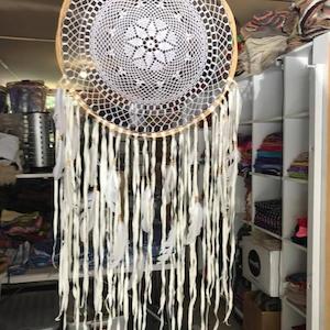 Dreamcatchers 2: Magnificent Crochet Dreamcatchers
