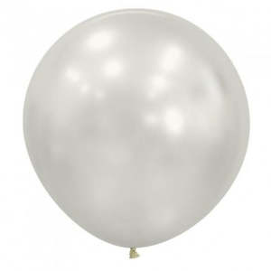 White: Large 60cm Silk Oyster White Balloons