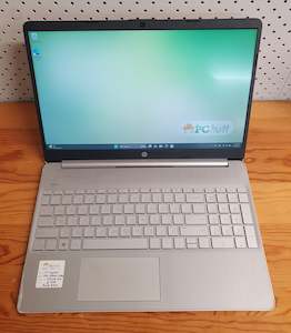 HP Laptop 15s AMD Athlon Silver. 256GB SSD, Pre-owned Laptop