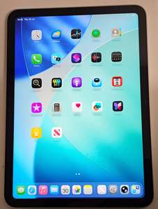 Apple Ipad: Apple iPad 10th Gen Pre-owned, 64 GB