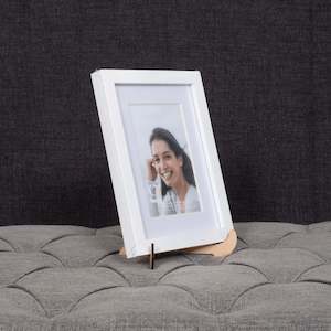 Ready Made Frames: 6x8 Frame with 6x4 Opening - White