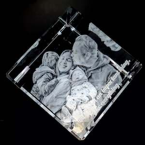 Custom LED Crystal - Small 70x70x70mm Cube