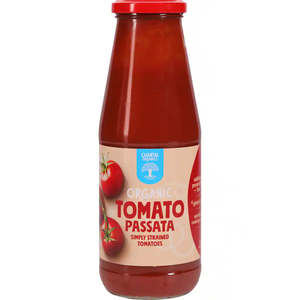 Cooking Sauces Pastes: Chantal Passata (Strained Tomatoes) 680gm