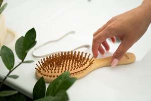 Hair Body Care: Bamboo Hairbrush