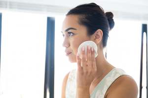 Hair Body Care: Reusable Facial Rounds (2 for 1!)