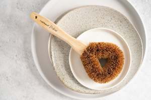 Kitchenware: Kitchen Dish Brush