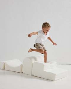 Play Sets: Boucle Soft Play Set