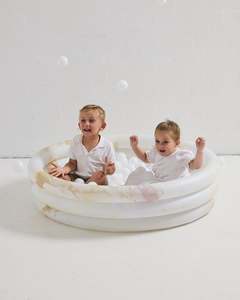 Products: Inflatable Pool