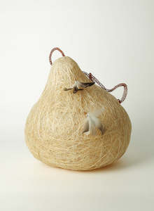 Ngahuru Hei Mahia To Tatou Ao: Hue Muka - Glenda Hape