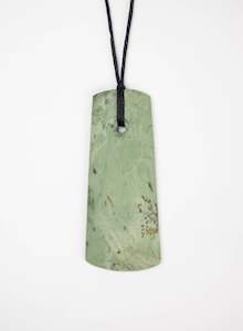Mahi Toi: Large Pounamu Toki