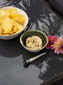 Corporate Gifting: Small Swirl Bowl & Spoon - Green