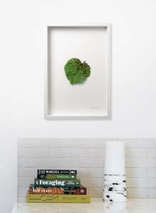 Cathy Brickhill: Kawakawa Leaf - 3D Embroidery