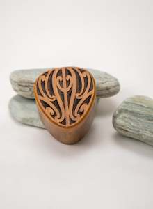 Gifts Under 150: Papa Huia Iti Puhoro Box