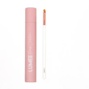 Lumee Cosmetics: Lumee Pro - Lip Brush