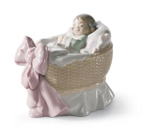 Lladro On Sale: A New Treasure (Girl)