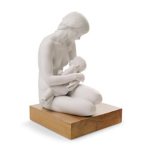 Lladro On Sale: A Nurturing Bond Mother and Baby