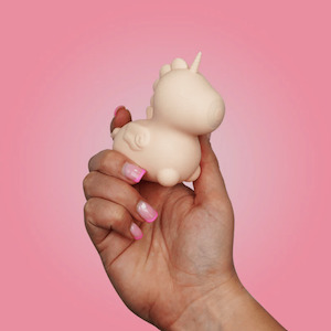 Waterproof: Unihorn Heart Throb Pulsing Clitoral Vibrator