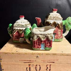 Vintage Cottage Ware Ceramic Teapot Set