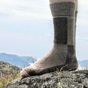 Wyld | Boot Socks Possum - New Yarn