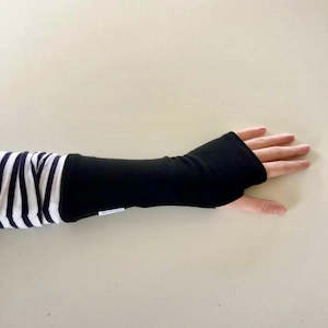 Accessories: OneTackMe - Fingerless Gloves KB2