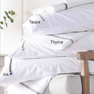 Living: MM Linen | Bee Pillowcase Taupe