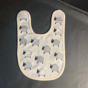 Kids Baby: 100% Cotton Sheep Bib