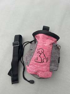 Hardware Accessories: Treat Pouch