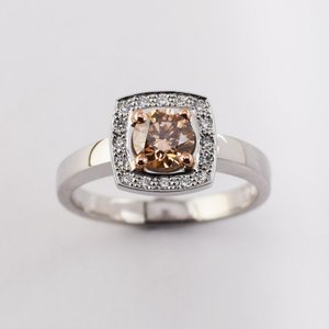 Diamond Rings: 82794