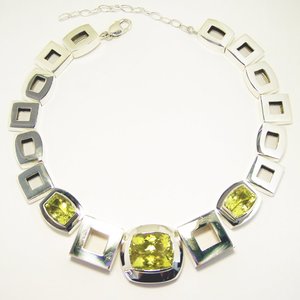 Necklaces: 30452