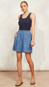 Shorts 1: Playa Short  Denim