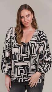 Blouse: Elsie Top Geo